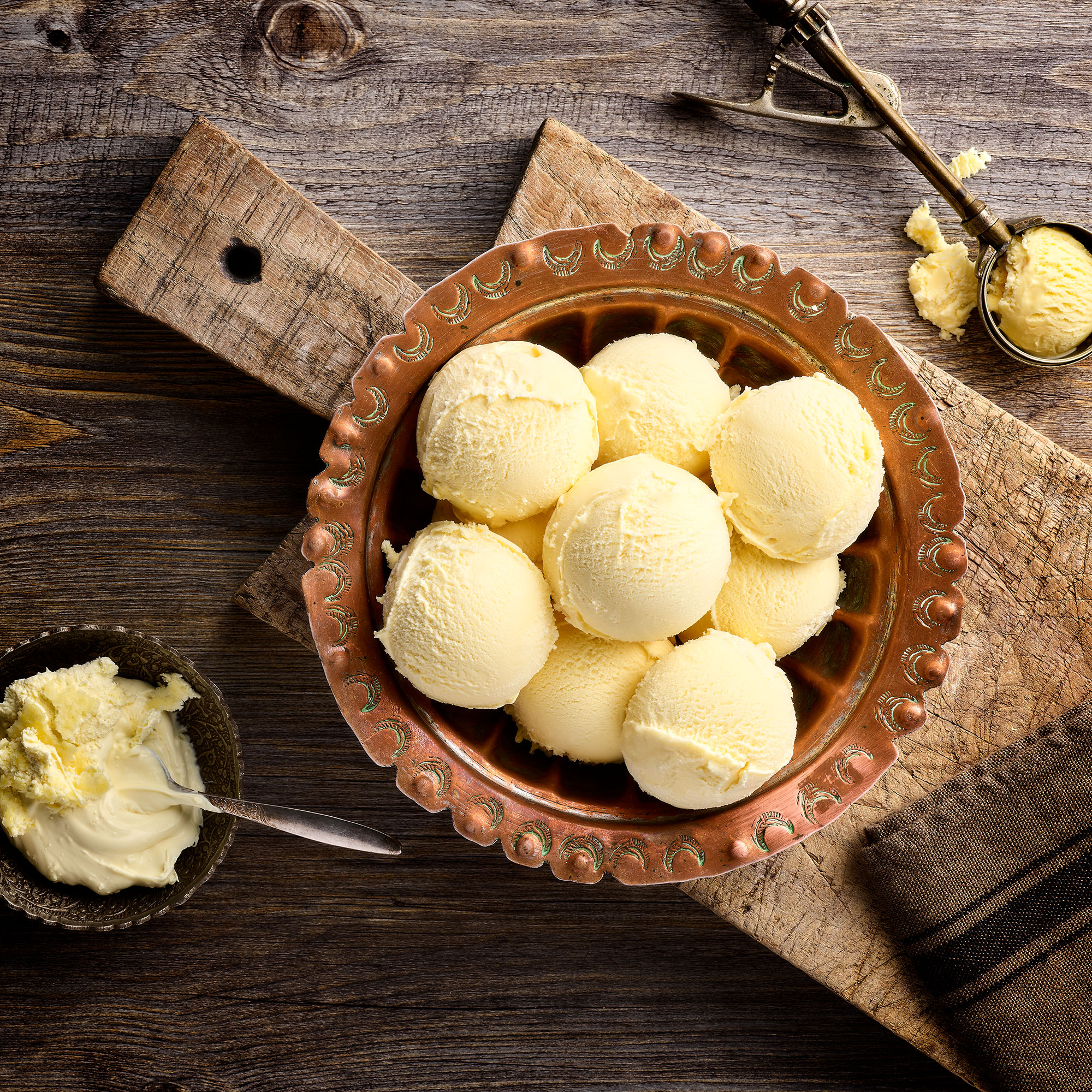 CLOTTED-CREAM-SQUARE